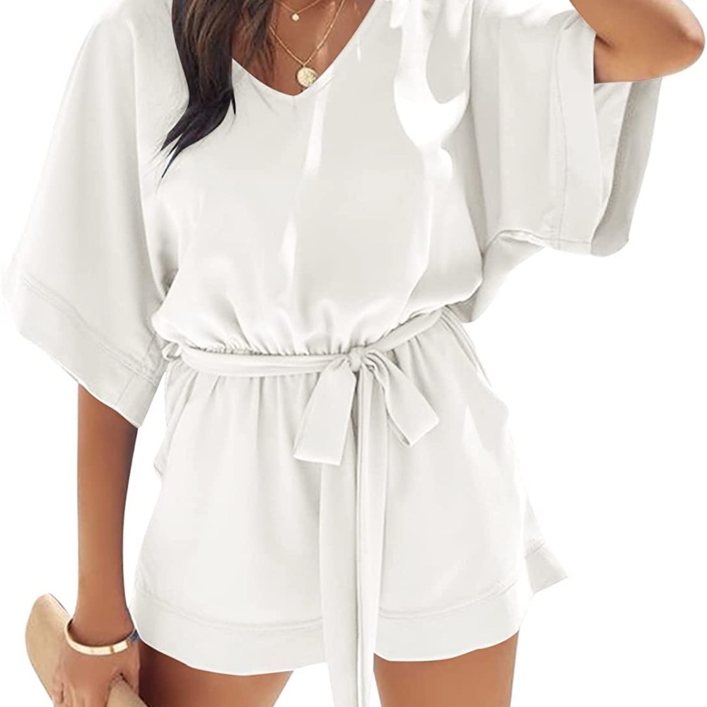 Pepochic Medium White Women’s Casual V-Neck Belted Romper w/ Pockets